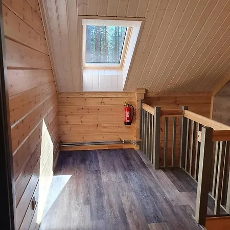 Splife Semi-detached * Kuru