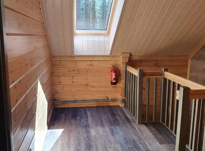 Splife Semi-detached * Kuru